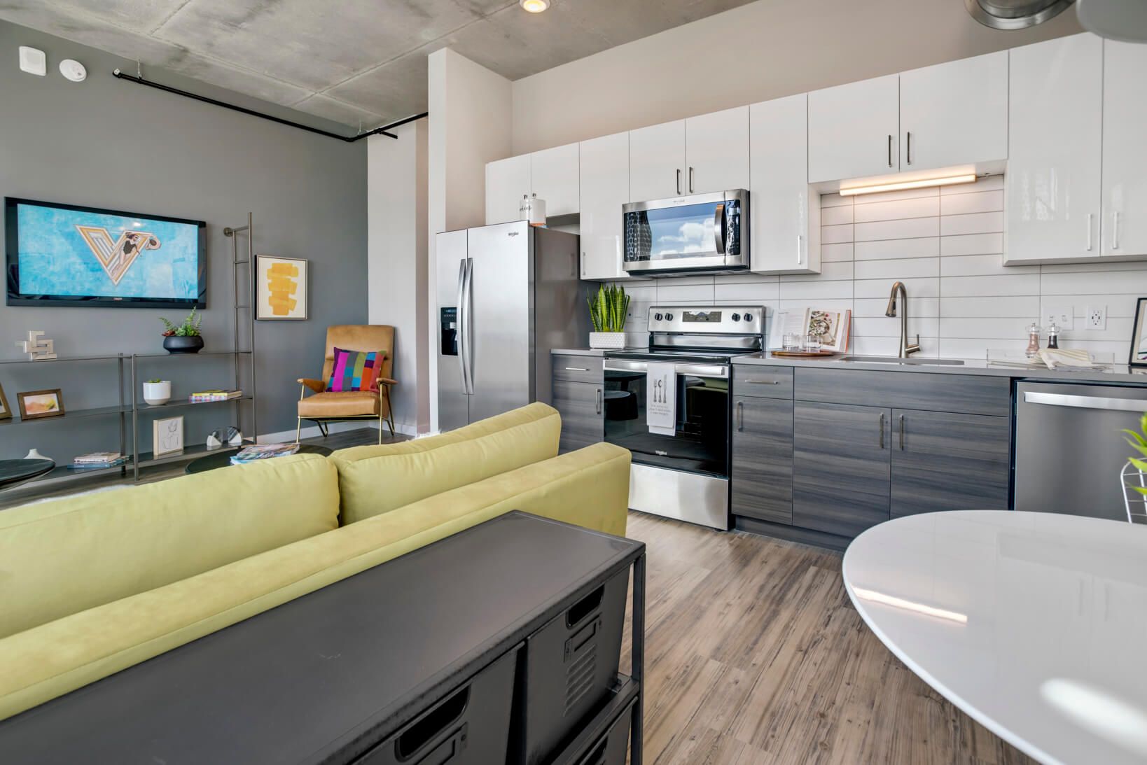 Apartment Open Kitchen at Vantage St. Pete