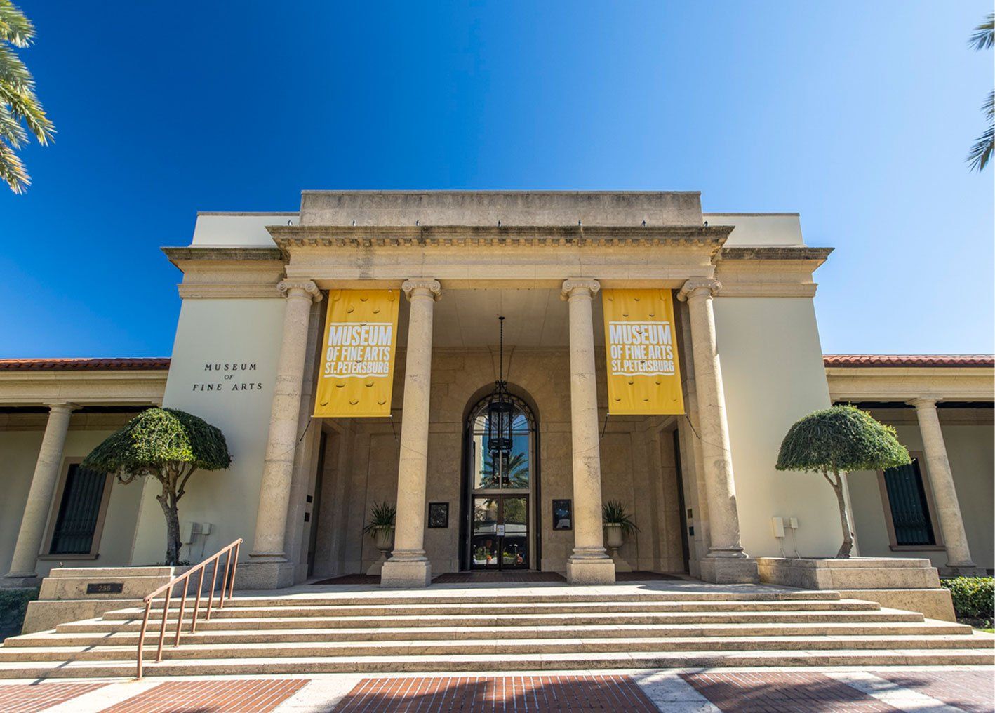Museum of Fine Arts near Vantage St. Pete Apartment