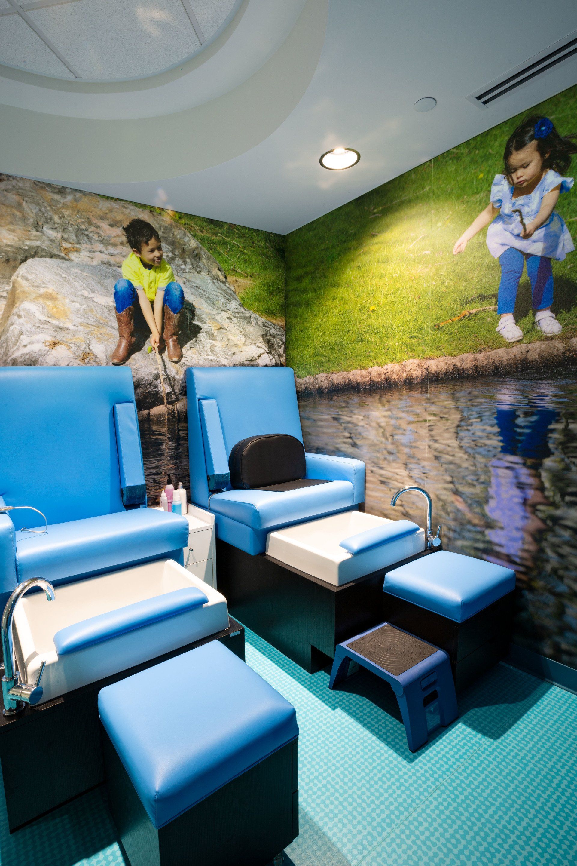 kids hair salon chairs