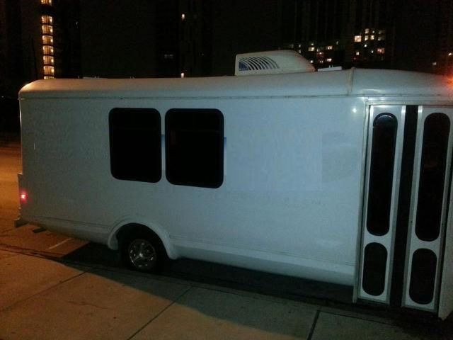 Austin White Party Bus Rental up to 17 Passengers