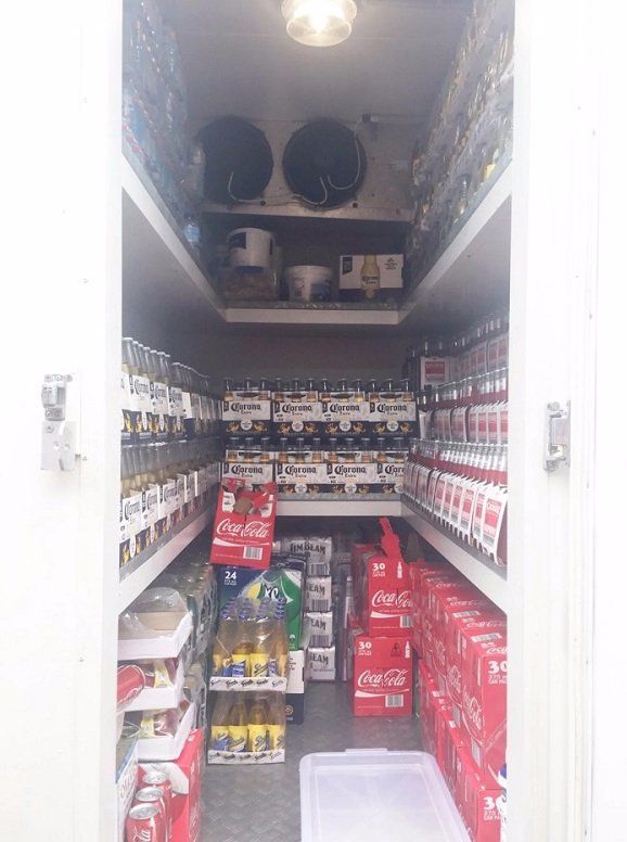 Stacked mobile coolroom
