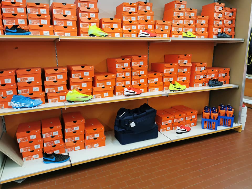 scarpe sportive