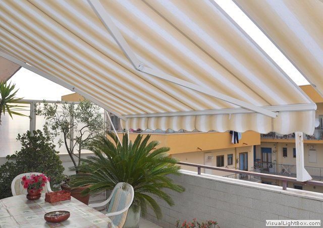 tenda da sole bicolore