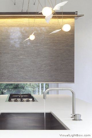 tenda a rullo marrone