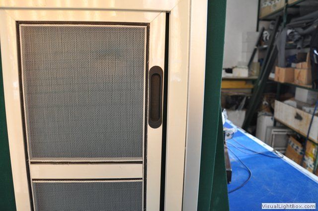 porta da interni con zanzariera