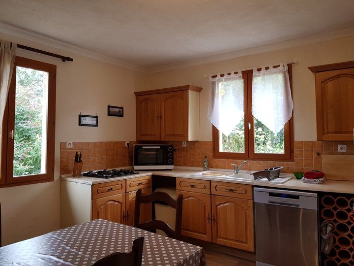 brown oak kitchen units