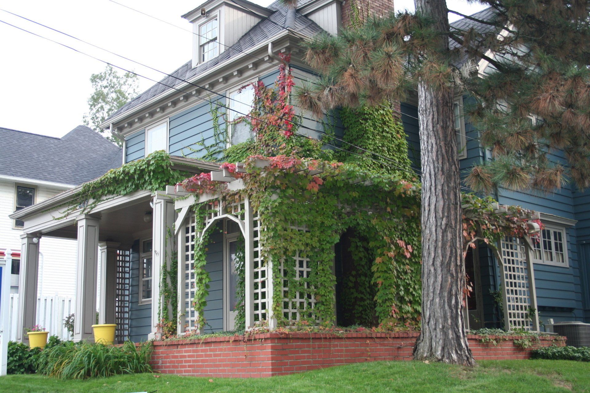 Fleming Office Garden — Jackson, MI — Fleming and Fleming