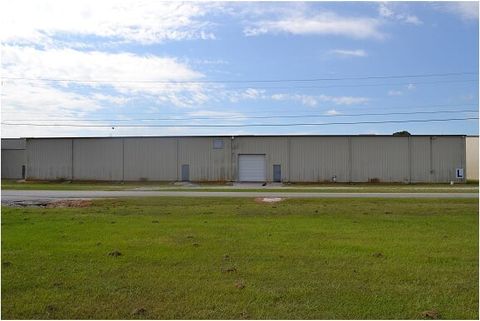 Building L — Available Warehouse in Decatur, AL Building L — Available Warehouse in Decatur, AL