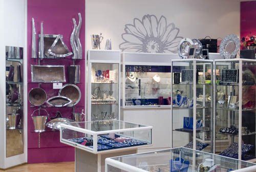 retail store with fuscia walls