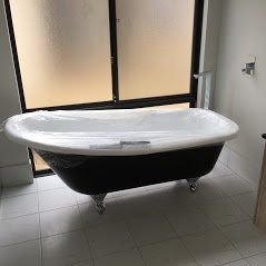 Bathtub