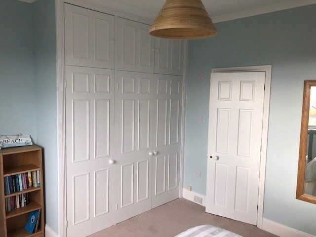 Built-in wardrobe