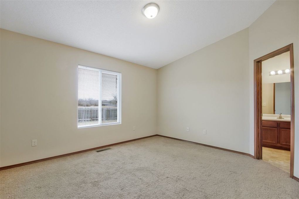 2109 S. Stoneybrook St., Wichita, KS 67207 Master