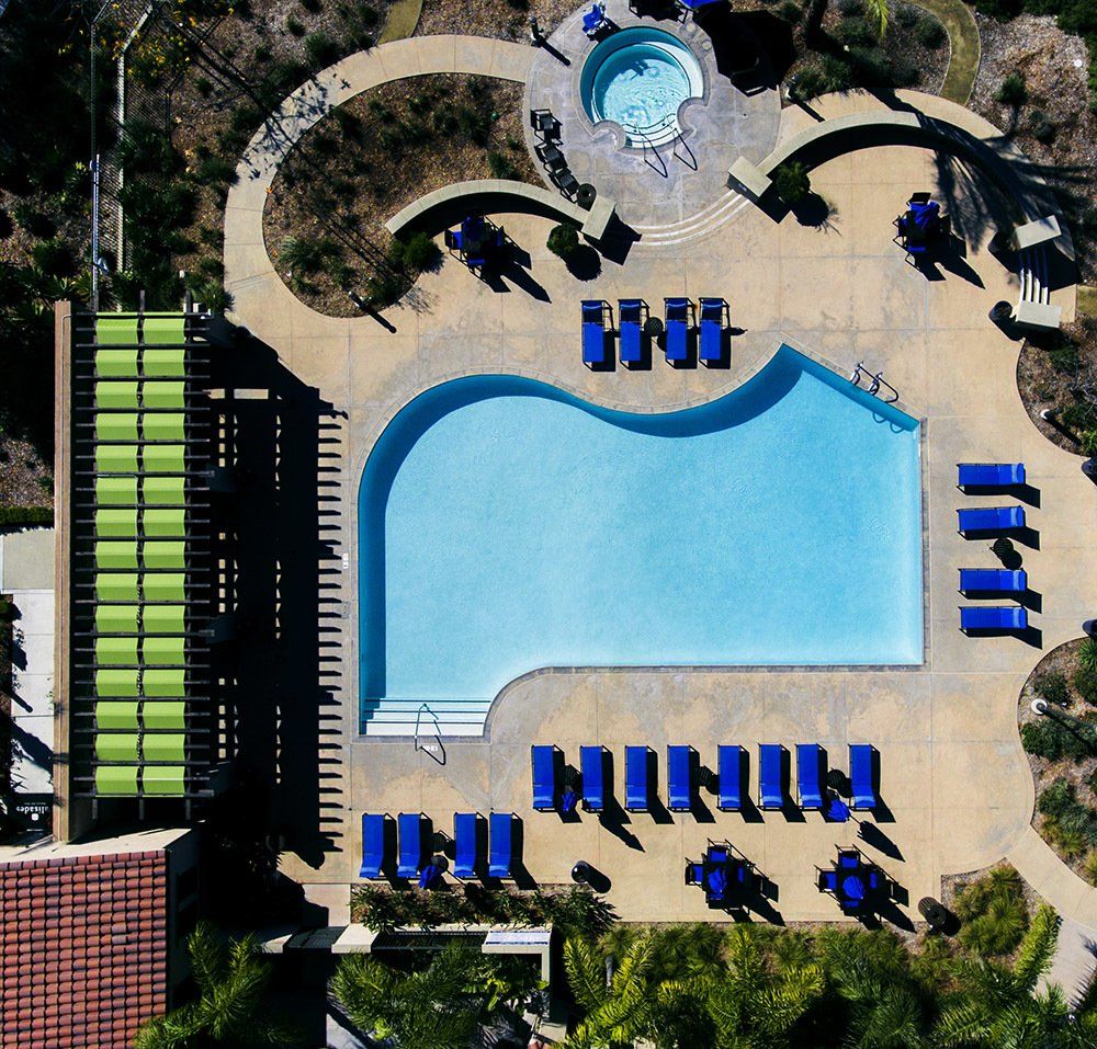 pool top view