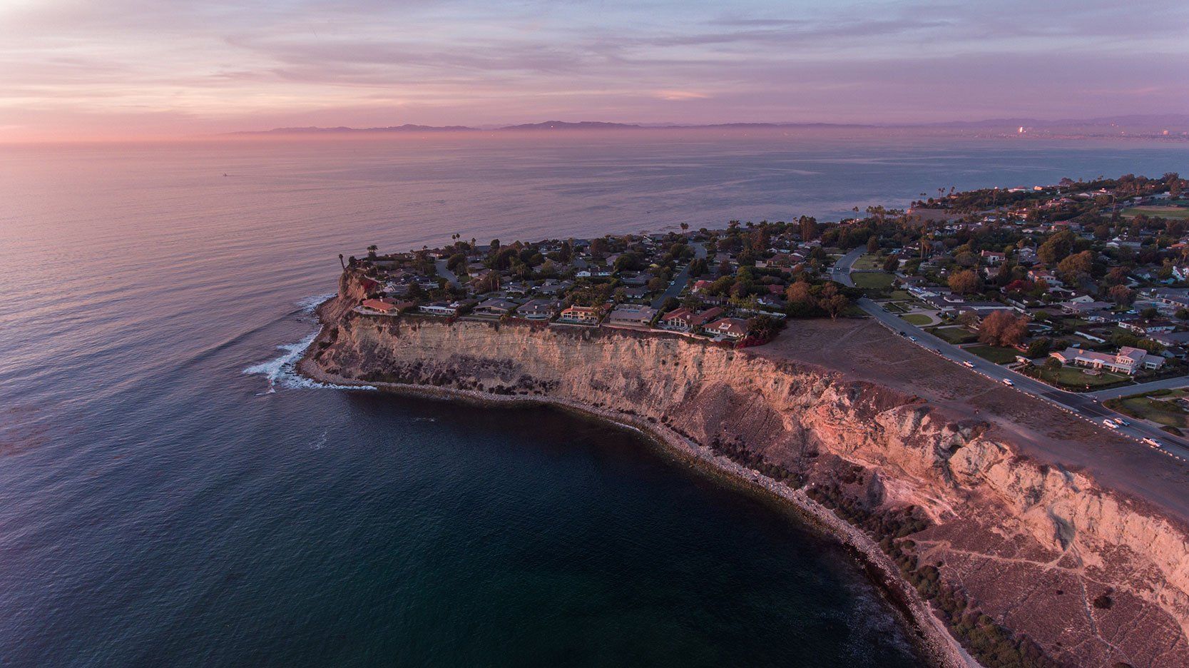 redondo beach cliff edge