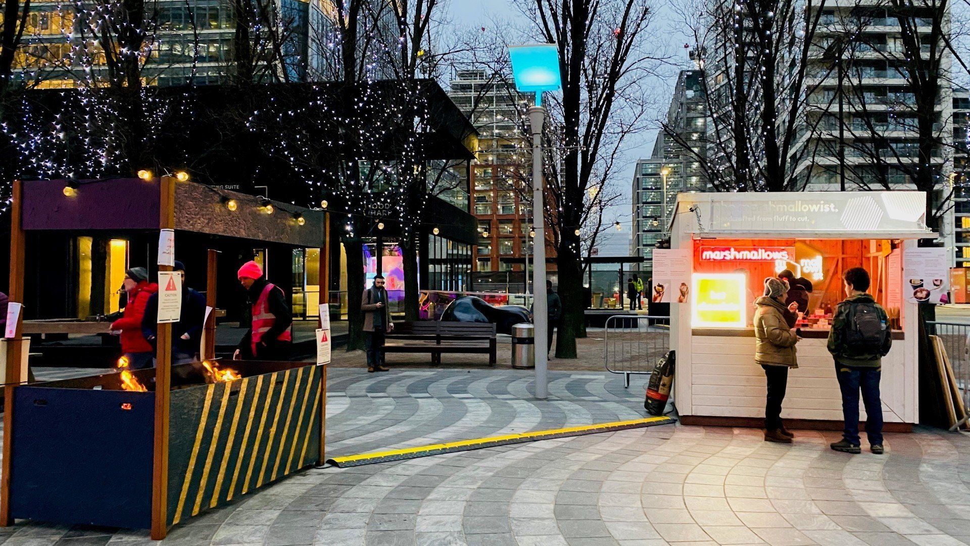 PopUp Shop Huts at Canary Wharf