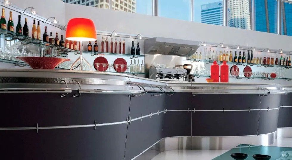 Arredamento per bar a Varese con BBC Interni