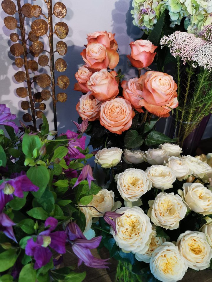 Negozio con esposizione di fiori