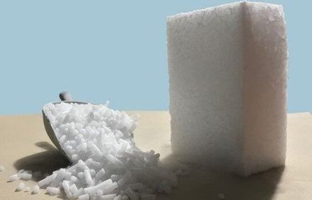 dry ice blocks and pellets