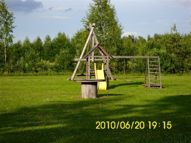 Viesu nams Svīres 1 - bērnu laukums