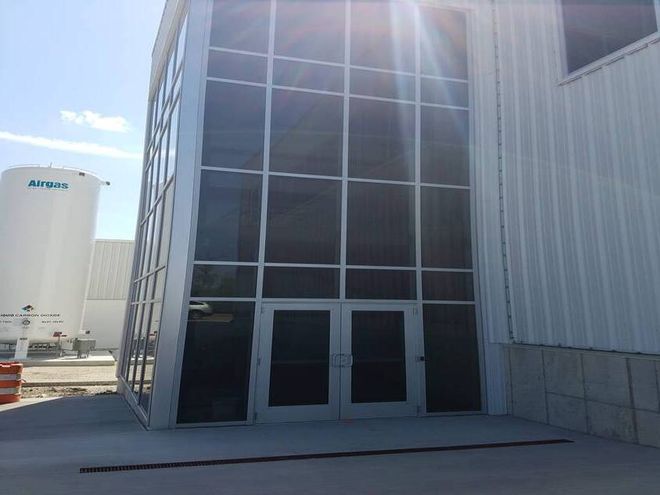 Car Store with Glass Doors — Mansfield, OH — All Glass Systems