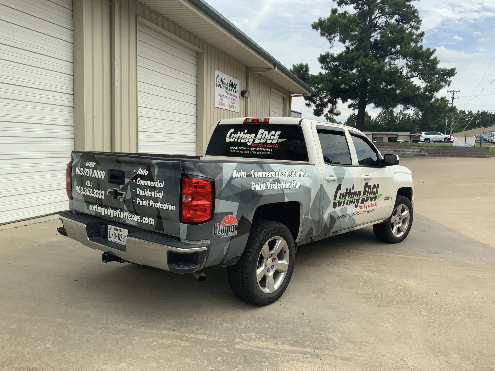 Custom Truck Graphic