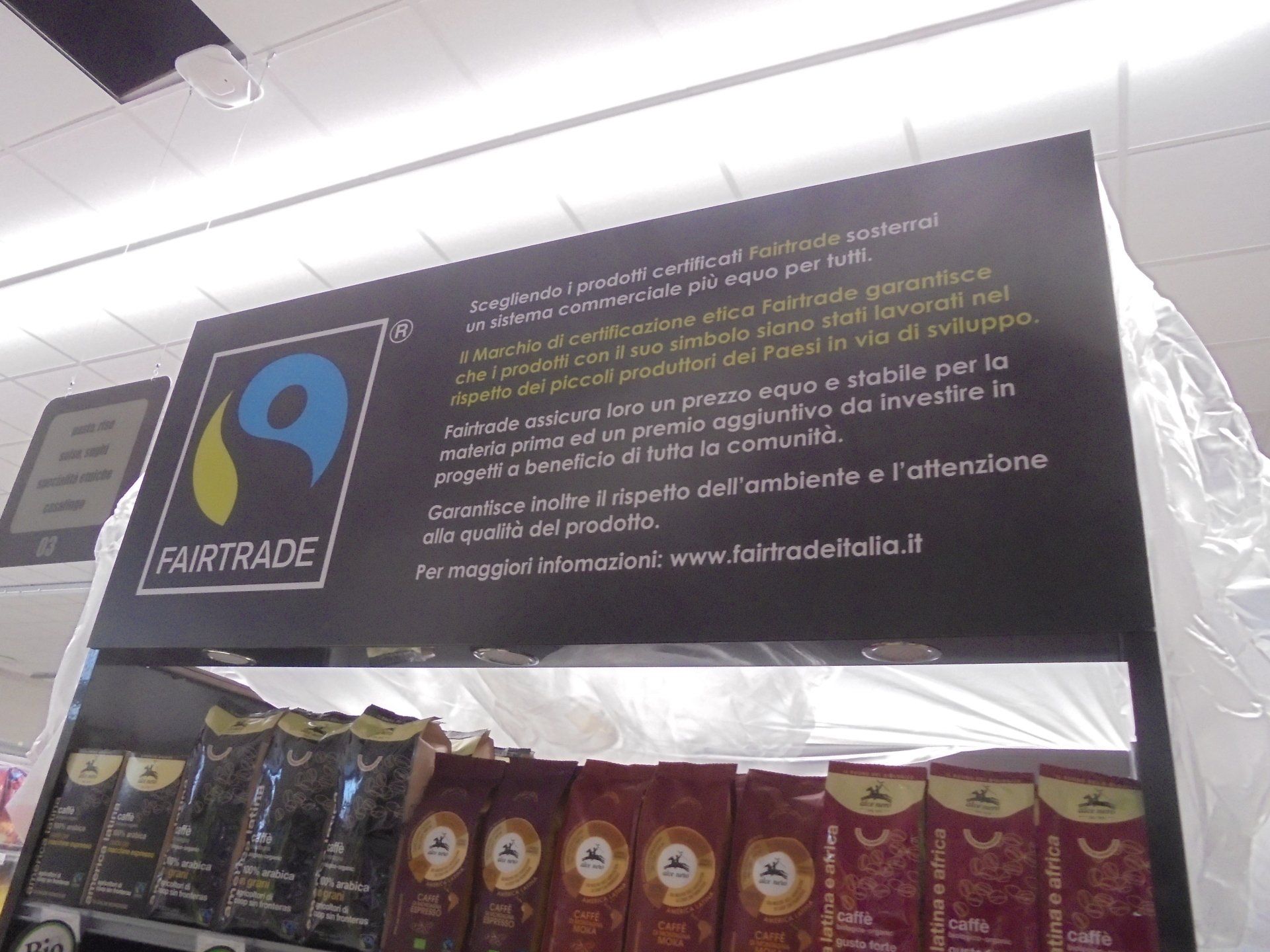 Segnaletica direzionale aziendale.