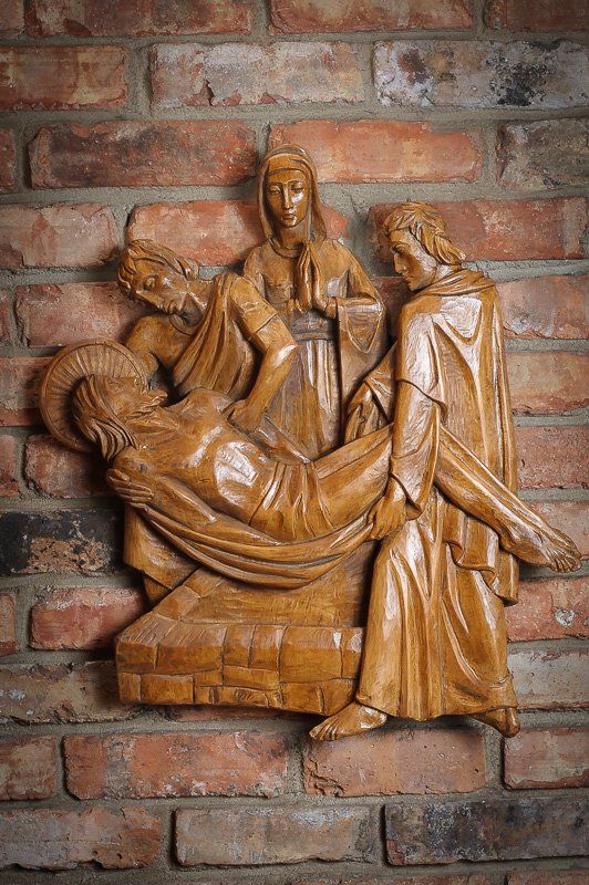 Episcopal Church of the Redeemer Stations of the Cross carvings