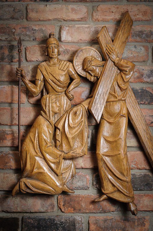 Episcopal Church of the Redeemer Stations of the Cross carvings