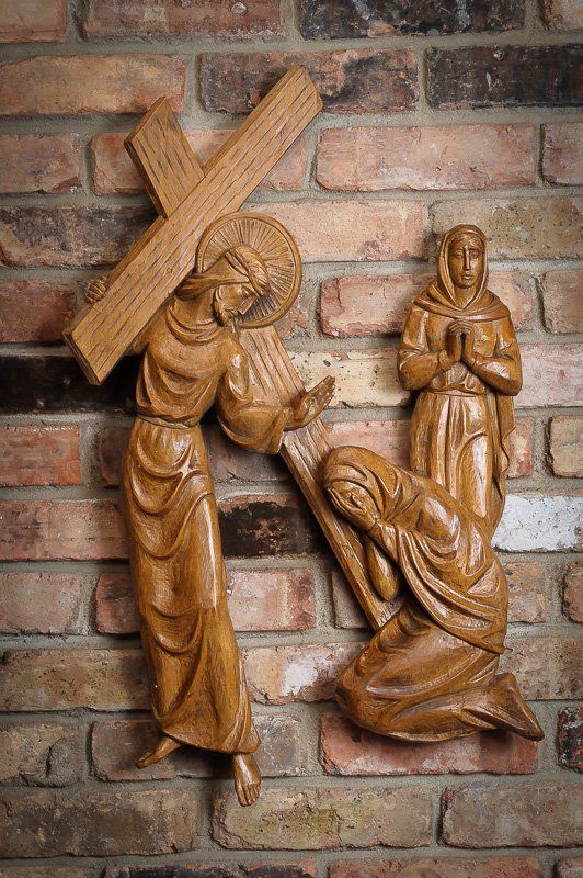 Episcopal Church of the Redeemer Stations of the Cross carvings