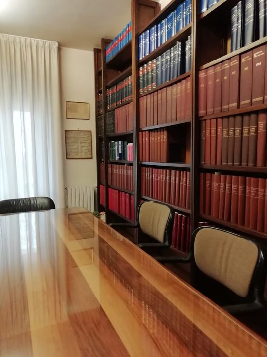 libreria dello studio legale