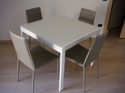 tavolo quadrato
