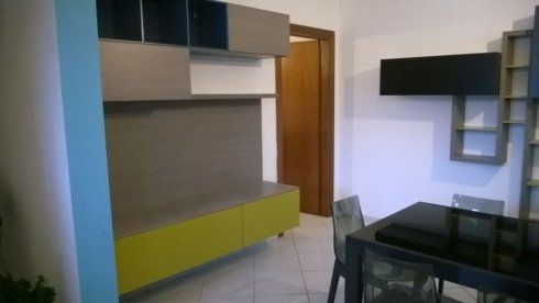 sala con mobile tv