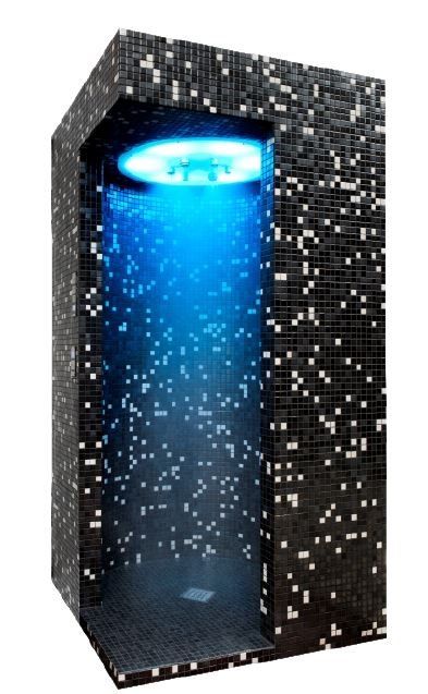 Cabine de douche avec carrelage en mosaïque noire et éclairage bleu au plafond.