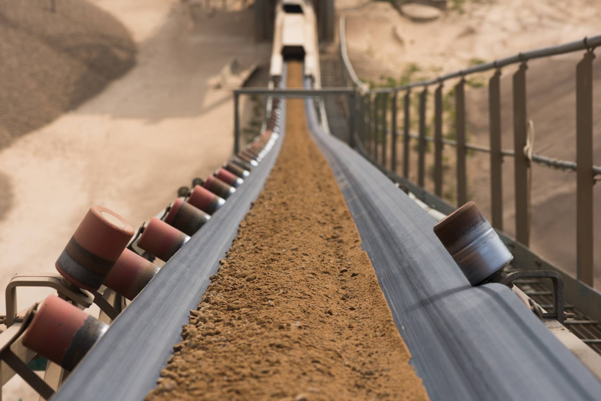 nastro trasportatore movimentazione materiale