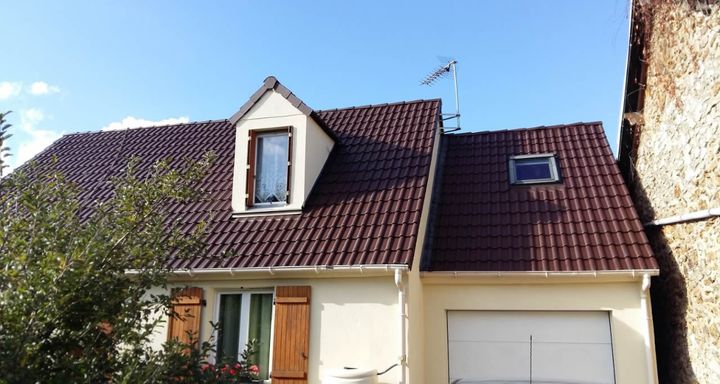 notre couvreur cherbourg a réalisé cette toiture en tuiles notre couvreur cherbourg a posé cette toiture en tuiles