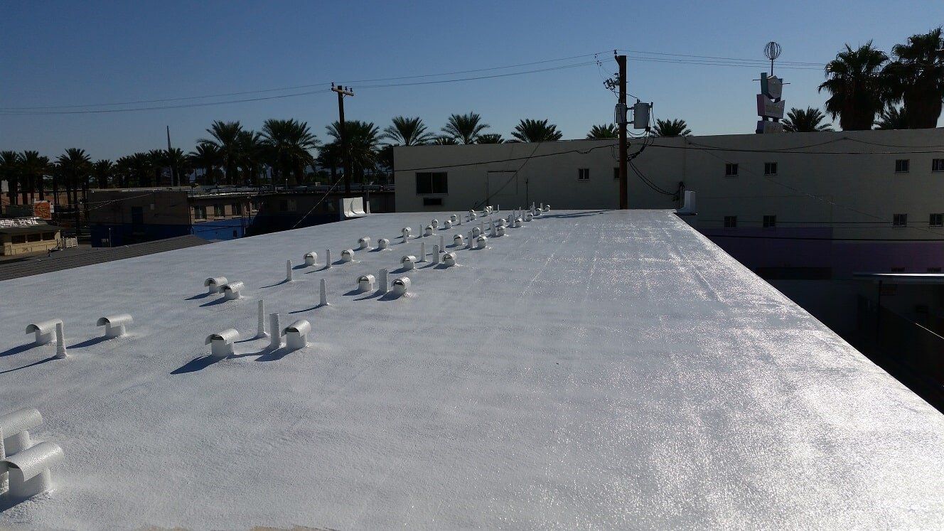 foam roofing on commercial building - Roofs in Las Vegas, NV
