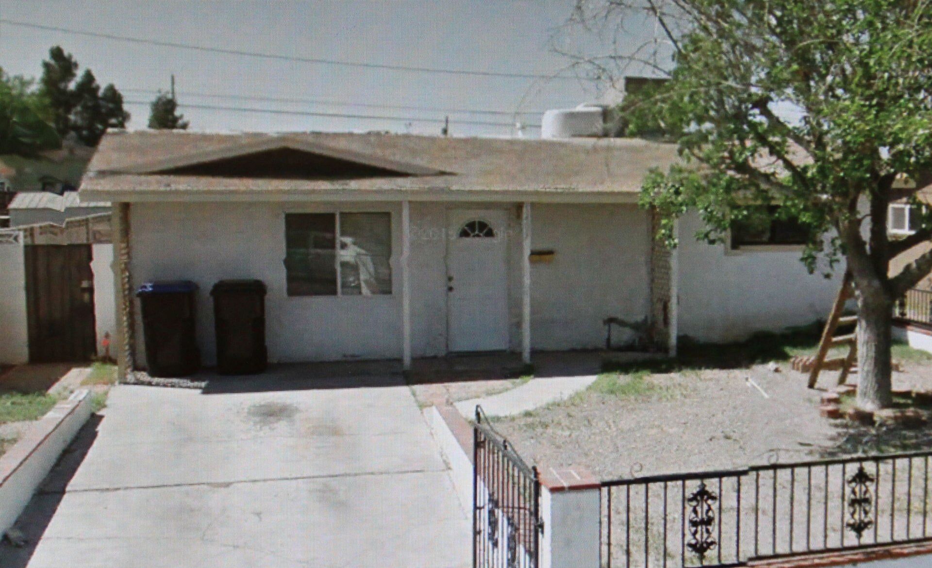 small house needing repair - Roofs in Las Vegas, NV