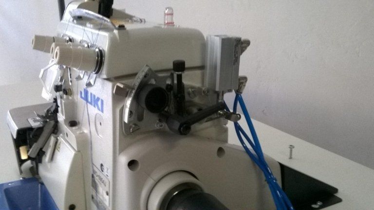 macchina da cucire elettrica