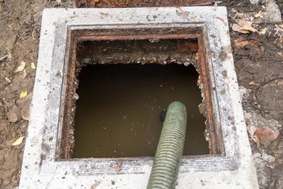Dirty Septic Tank — Atlanta, GA — Akins Plumbing Dirty Septic Tank — Atlanta, GA — Akins Plumbing