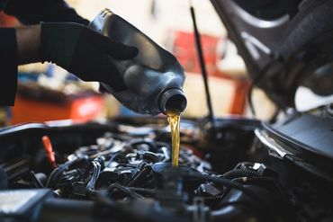 Auto Repair — Oil Filling in Le Mars, IA