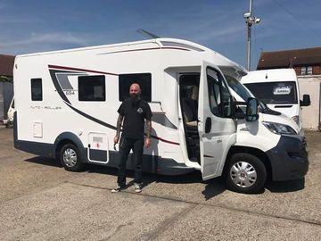 motorhome hire, motorhome rental, campervan hire, campervan rental,  uk, europe, festival, holiday, camping