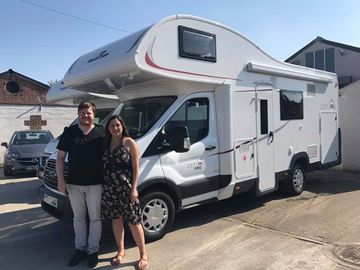motorhome hire, motorhome rental, campervan hire, campervan rental,  uk, europe, festival, holiday, camping