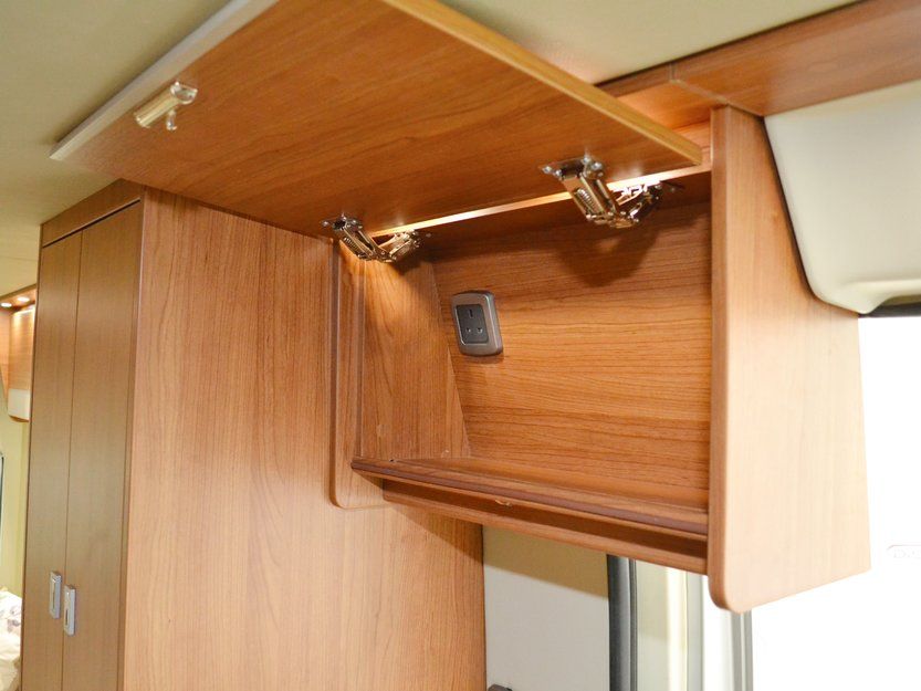 tribute 680 motorhome hire 2 berth europe, uk, london, essex, kent