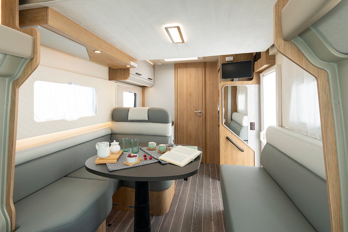 campervan, hire, motorhome, rental, T Line 590, 4 Berth, Camper, Van, For Rental,