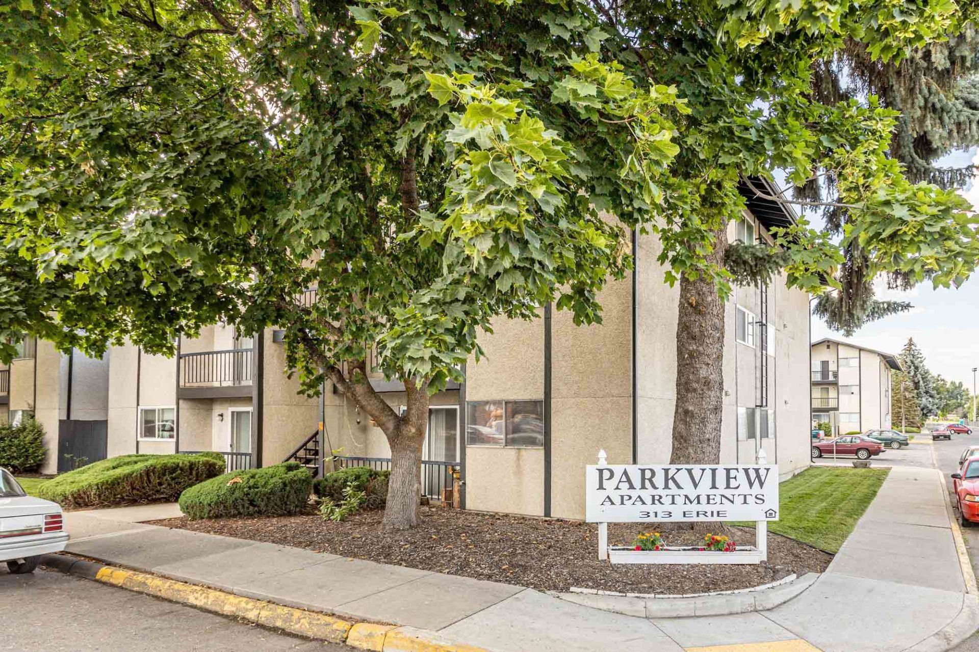 Exterior | Parkview Apartments