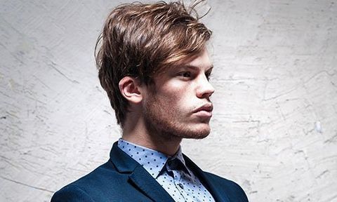 men's hairstyling