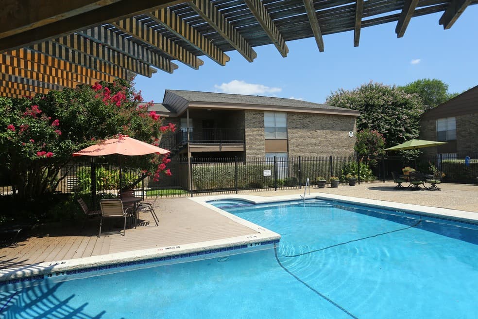 pool with pergola