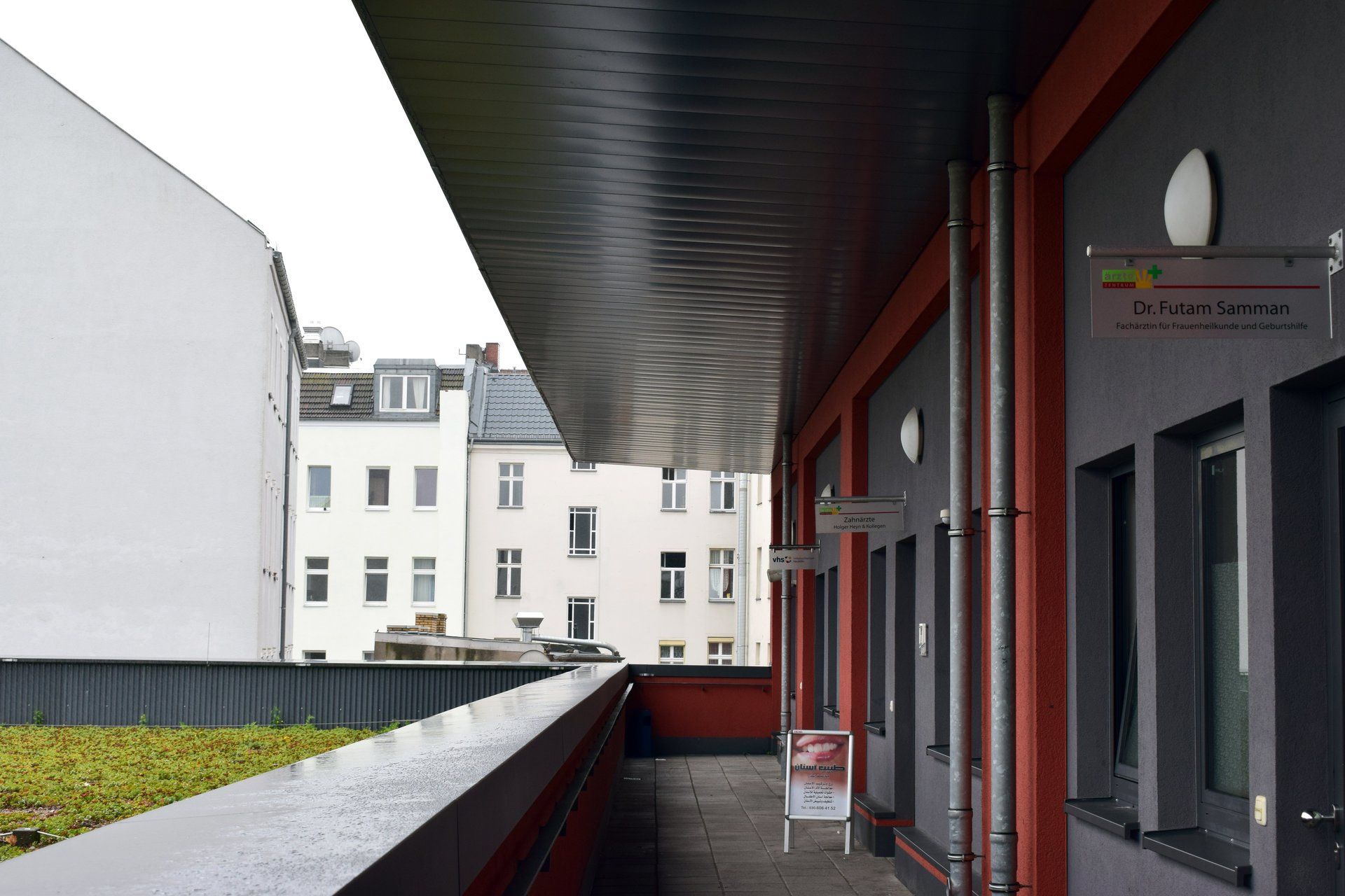 Herzlich willkommen in der Zahnarztpraxis Holger Heyn & Kollegen, Berlin-Neukölln Herzlich willkommen in der Zahnarztpraxis Holger Heyn & Kollegen, Berlin-Neukölln