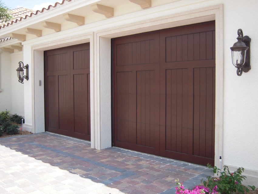 garage door installation on home in Panama City, FL