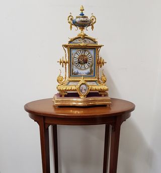 English regulator clock